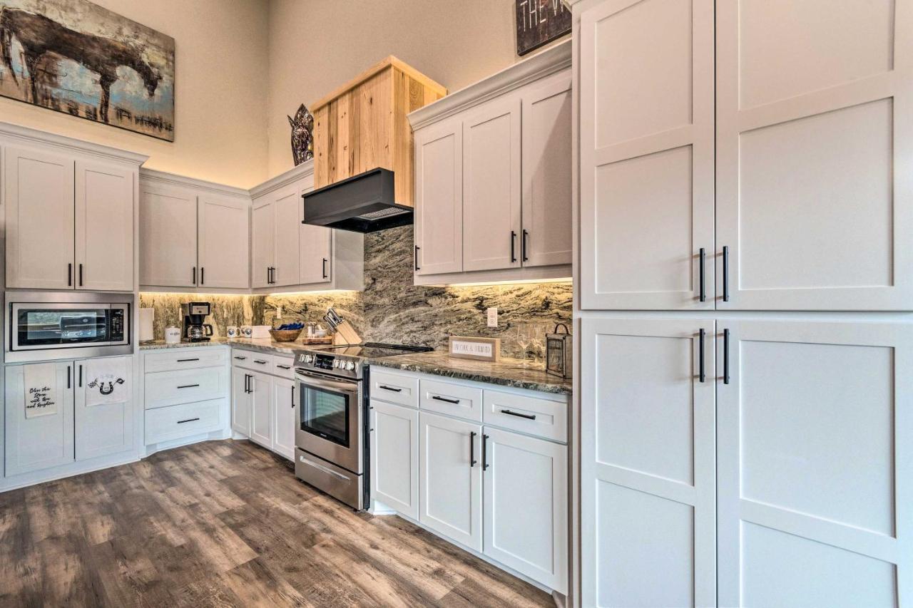 Upscale Riverfront Home With Beach And Fire Pit! Glenwood Extérieur photo