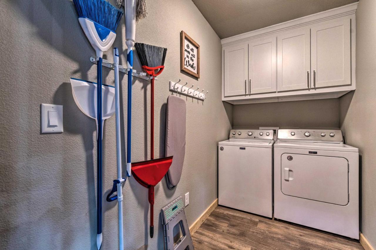 Upscale Riverfront Home With Beach And Fire Pit! Glenwood Extérieur photo